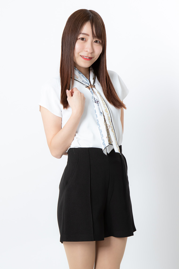 白山 彩佳